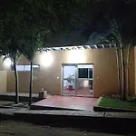 Encantador Apartamento Con Vista Al Mar Y Montana